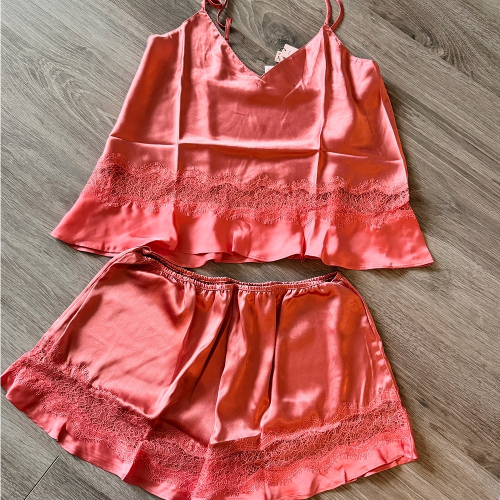 Elegant Pink Lace Trim Sleepwear Set